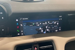 musta Porsche Taycan 2026 kuva 11.