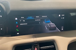 musta Porsche Taycan 2026 kuva 14.