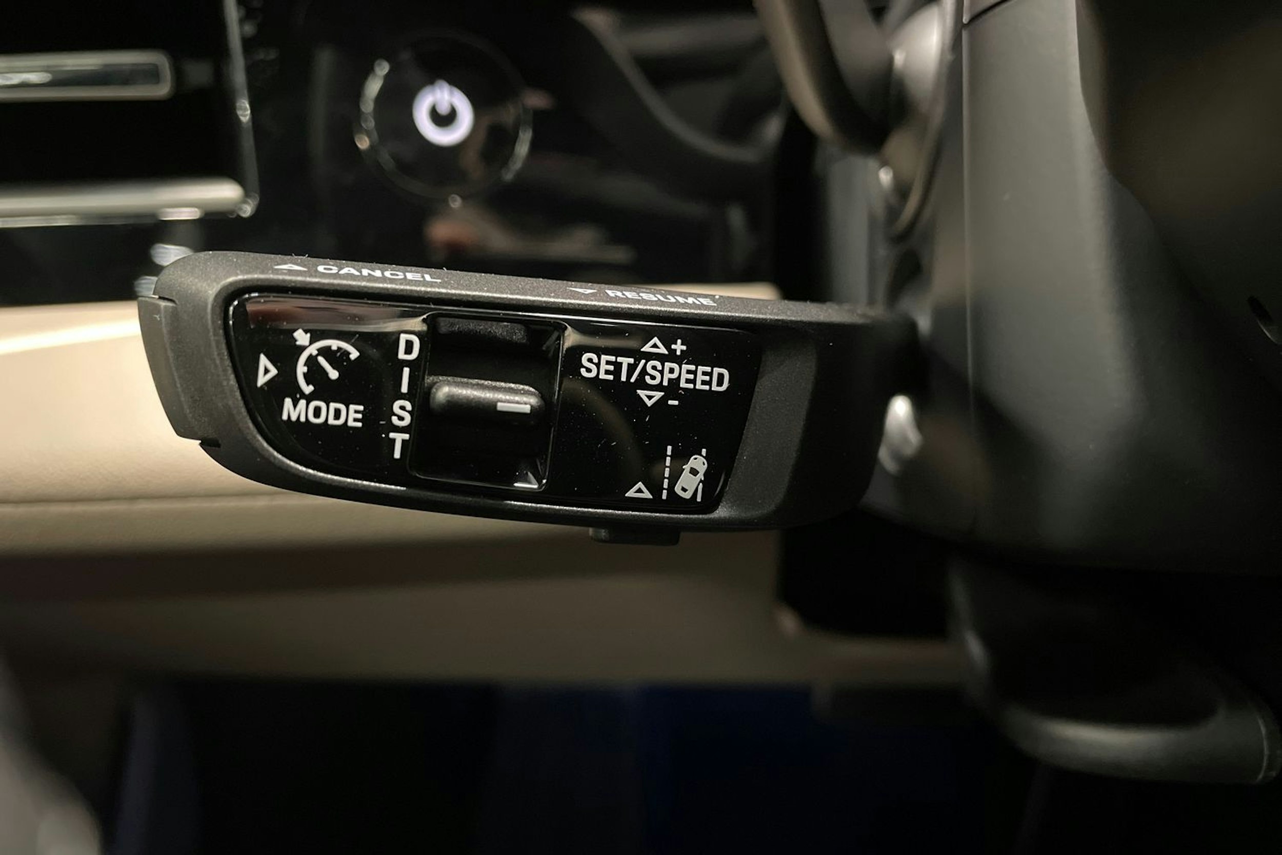 musta Porsche Taycan 2026 kuva 18.