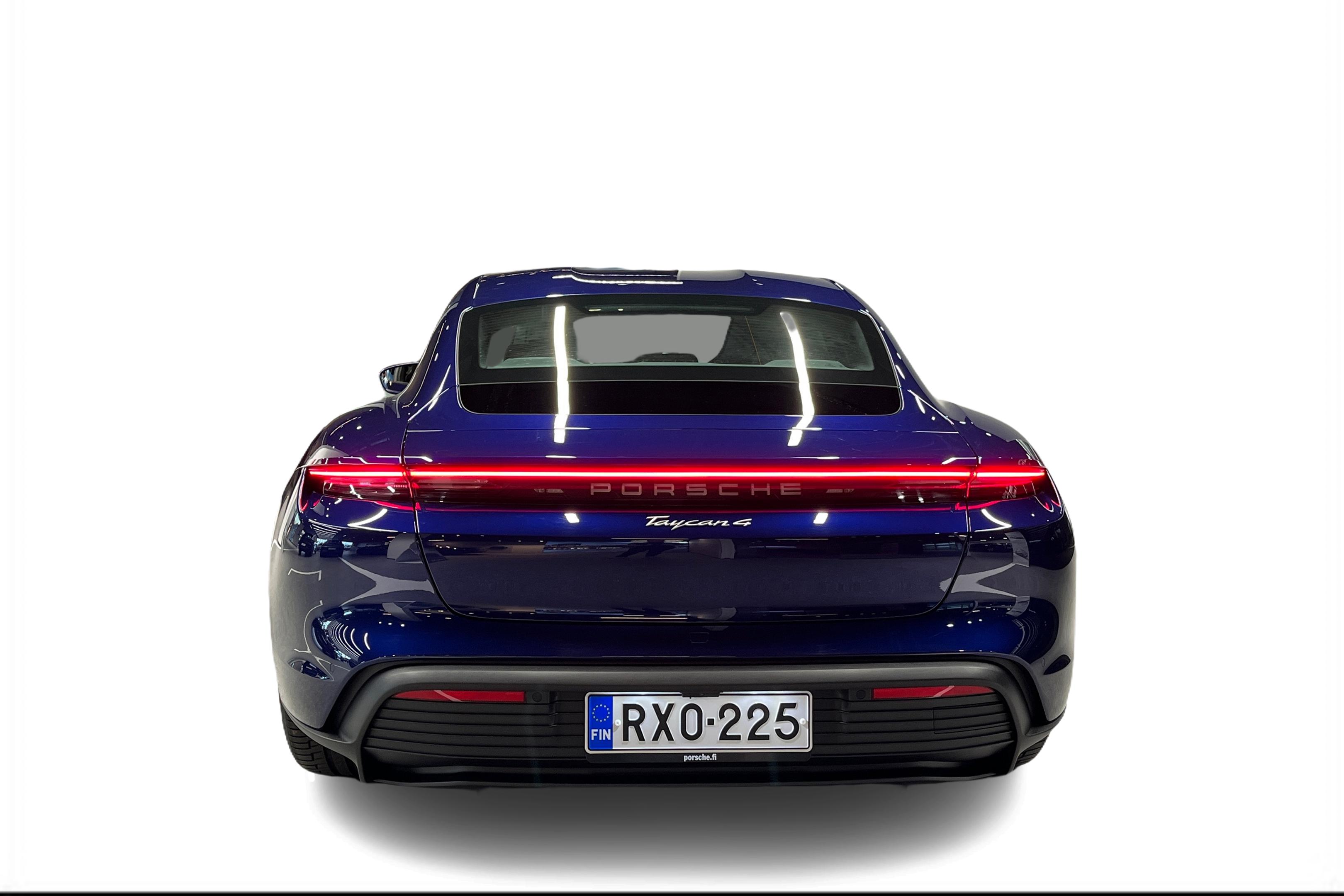 Porsche Taycan 4 2026, kuva 3/32