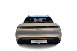 harmaa Porsche Taycan 2026 kuva 3.
