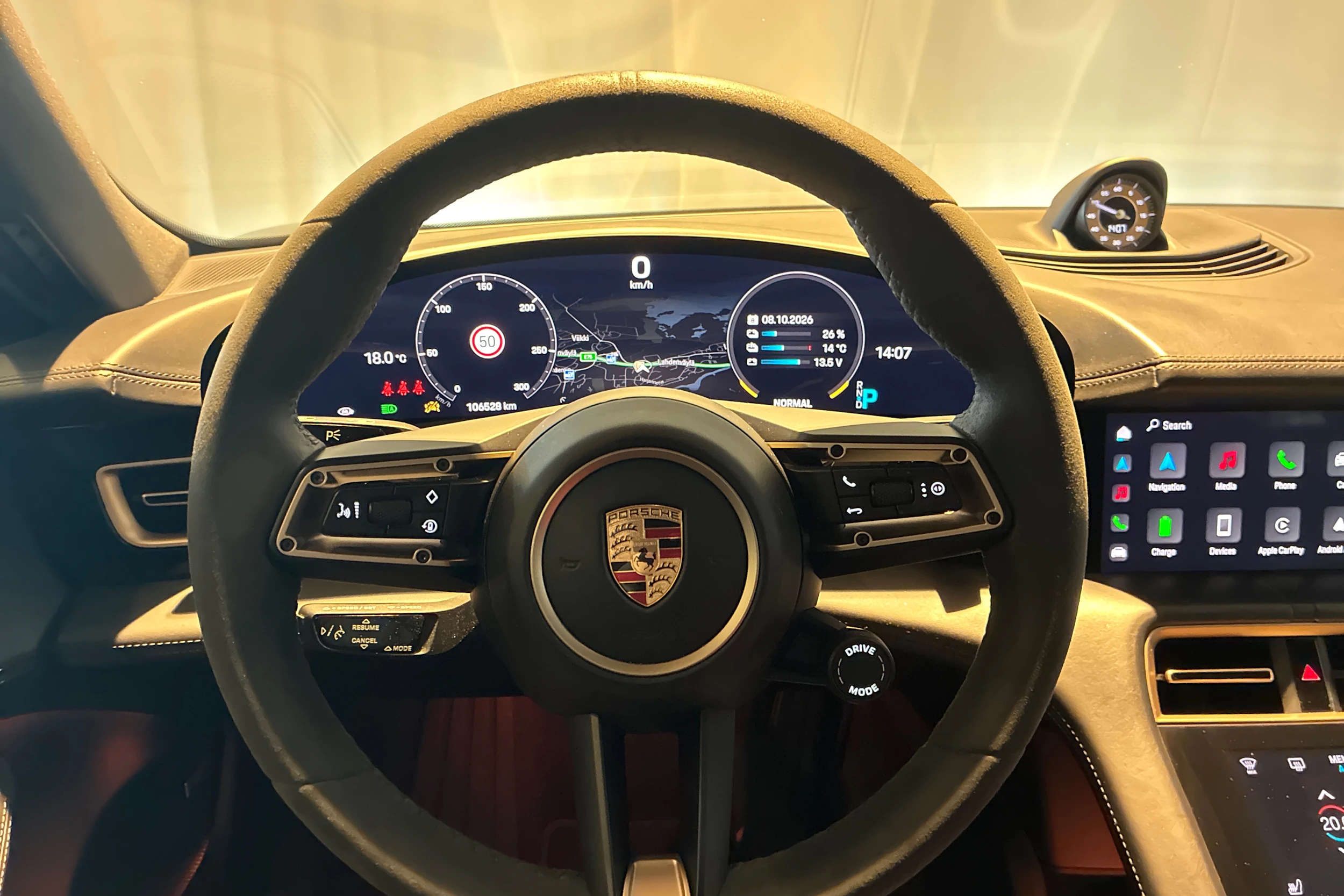 Musta Porsche Taycan 4S 2020 kuva 14.