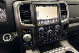 musta Ram 1500 2016 kuva 5.