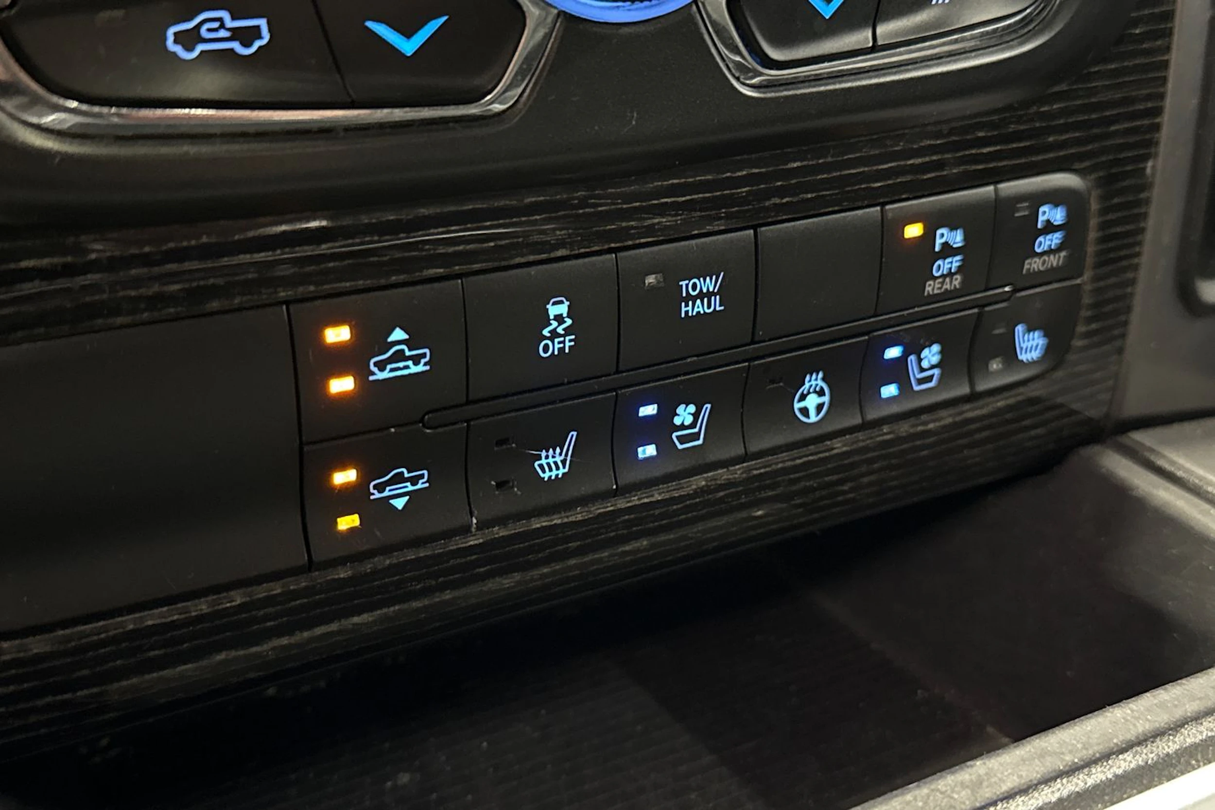 musta Ram 1500 2016 kuva 6.