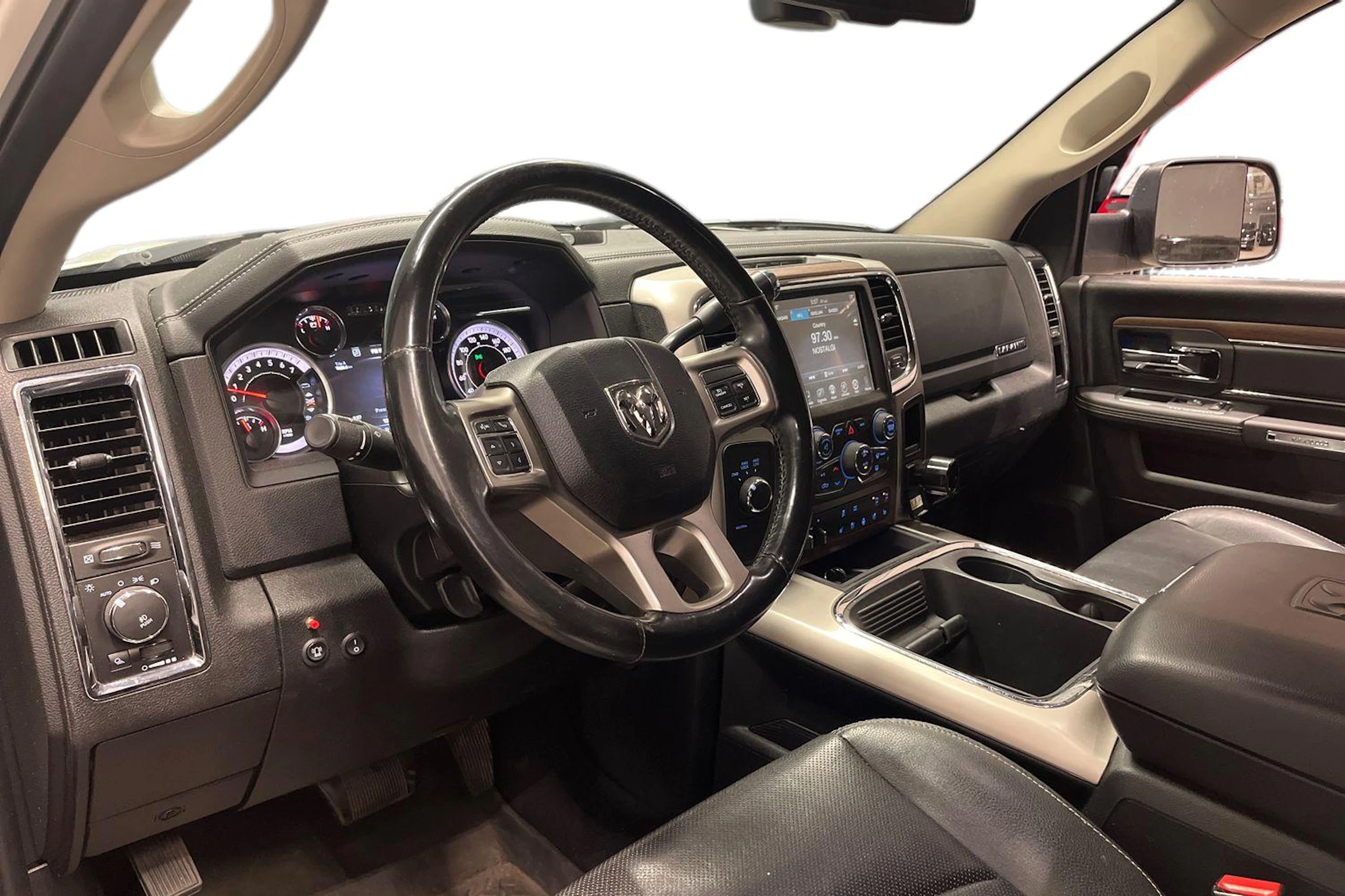 valkoinen Ram 2500 LARAMIE 2019 kuva 3.