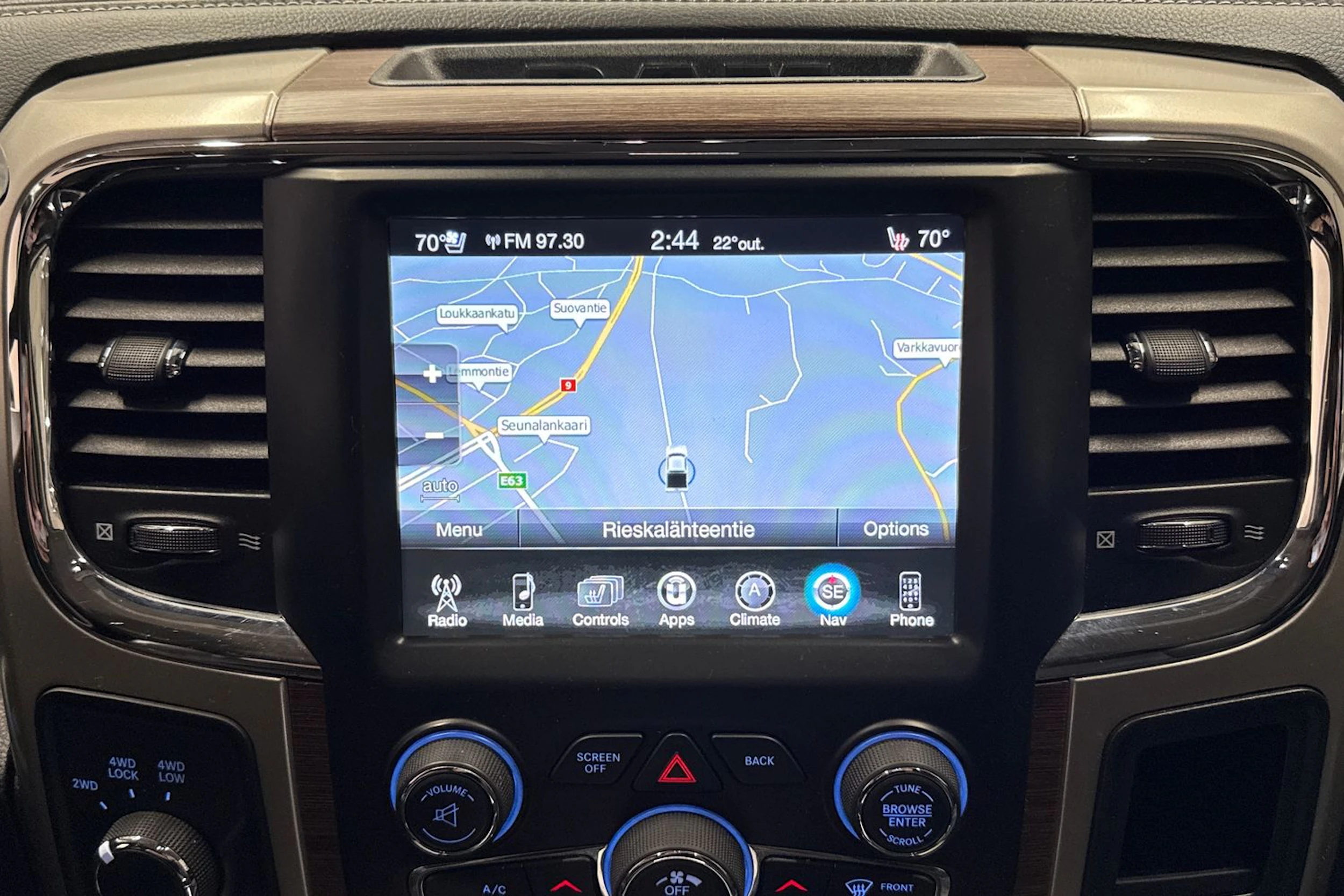 valkoinen Dodge RAM 2019 kuva 23.