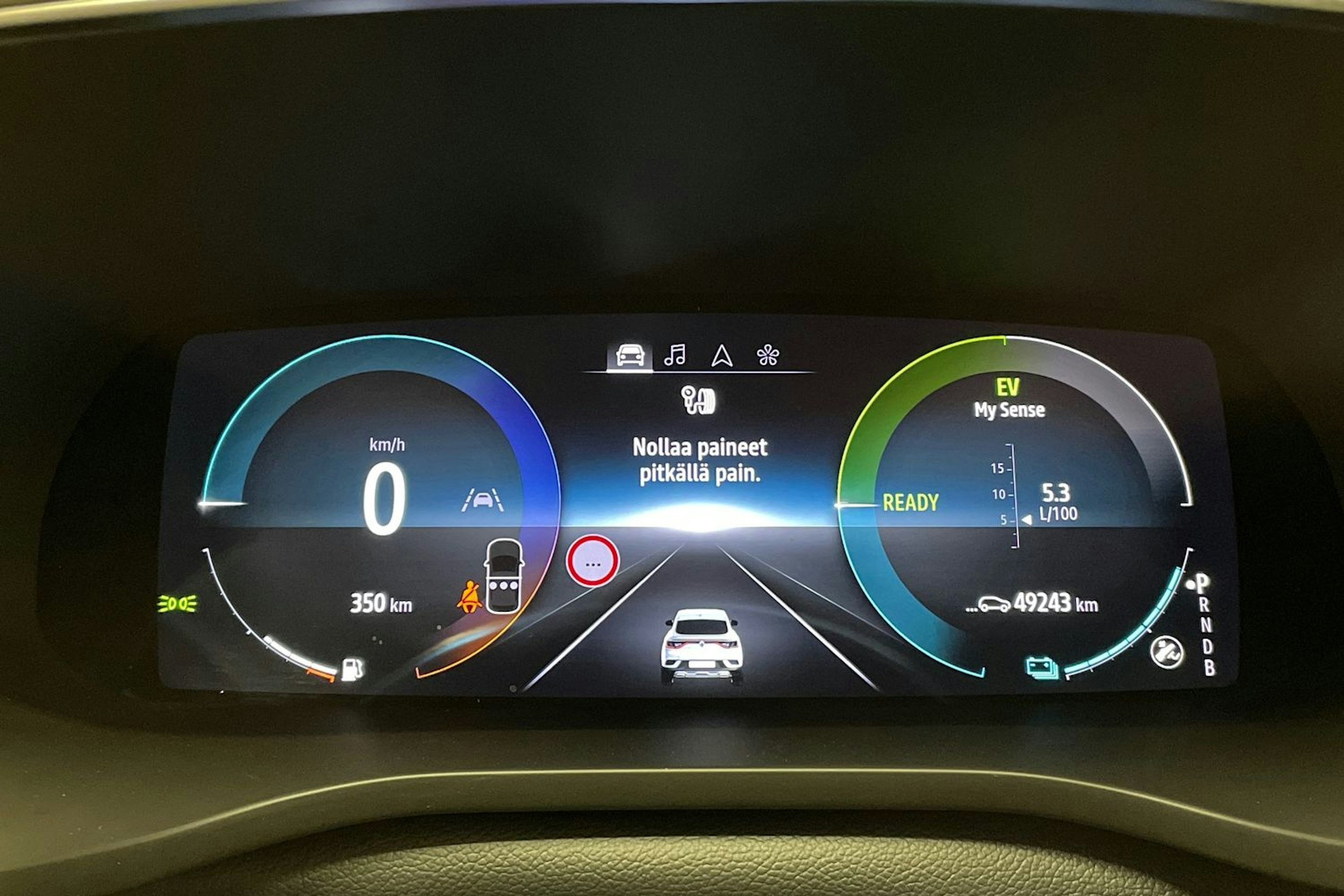 Punainen Renault Arkana 2021 kuva 16.