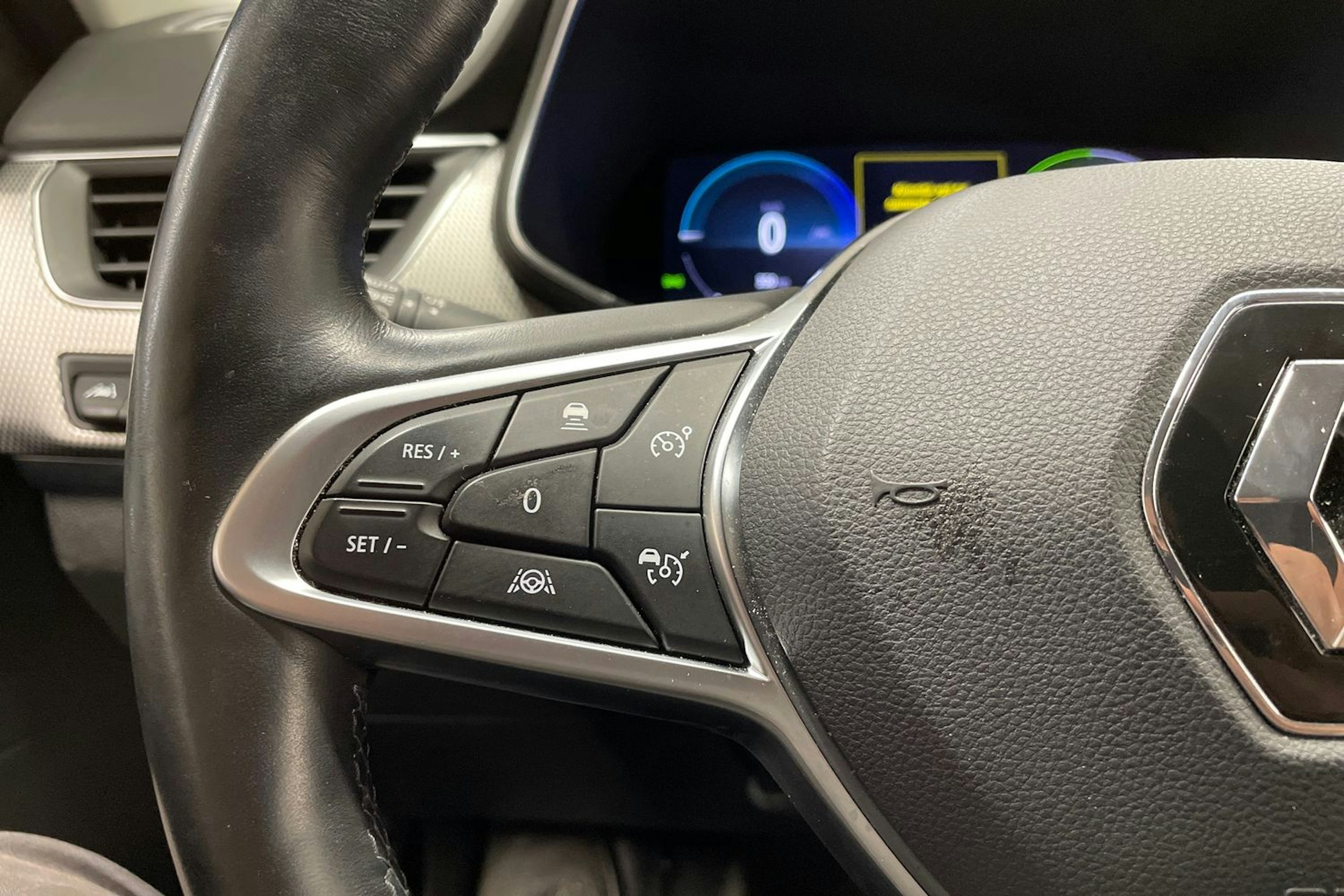 Punainen Renault Arkana 2021 kuva 23.