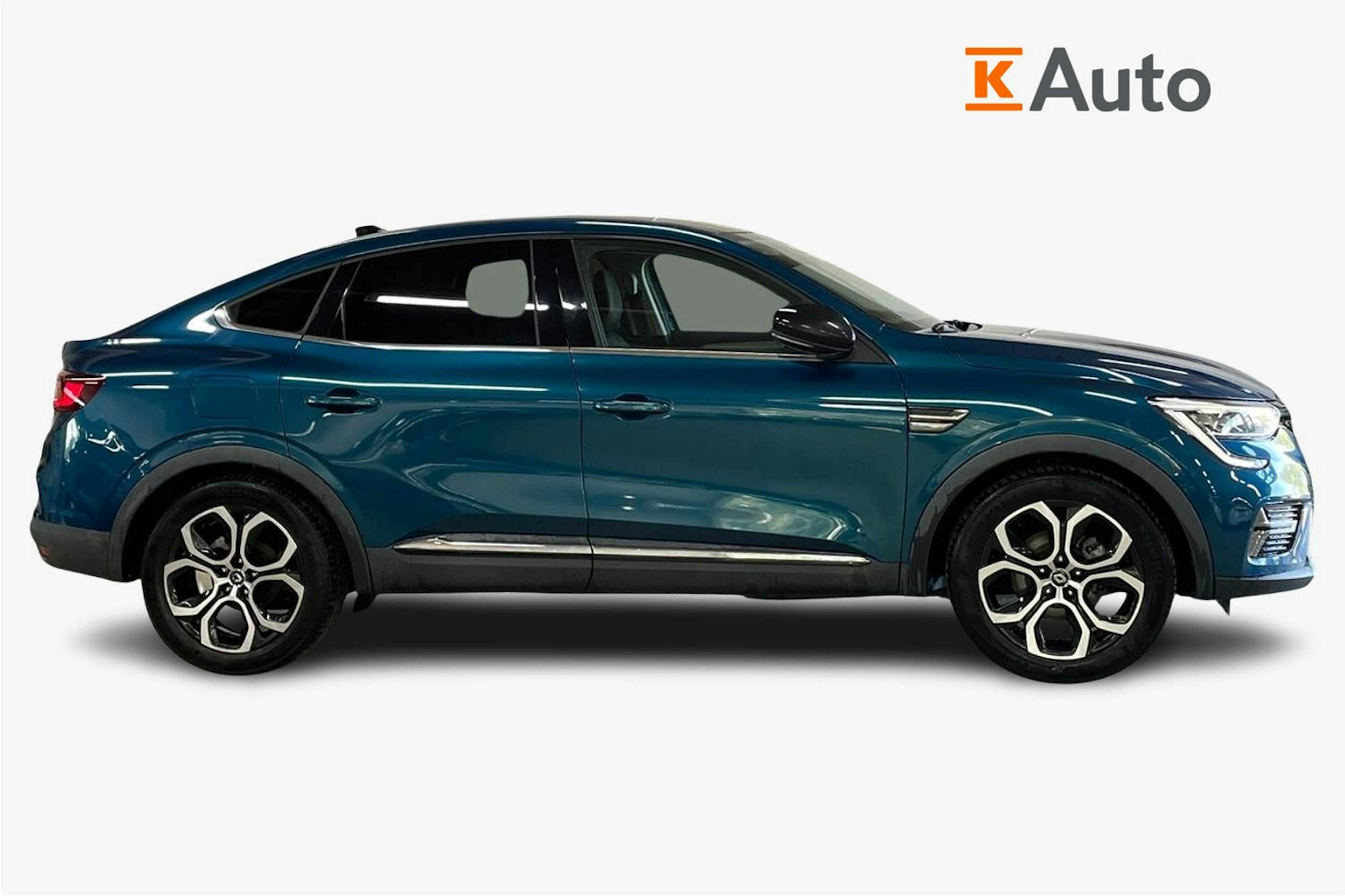 Sininen Renault Arkana 2021 kuva 6.