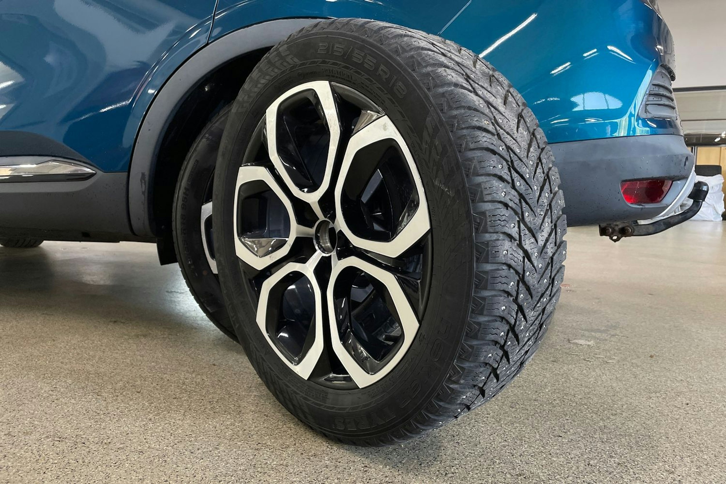 Sininen Renault Arkana 2021 kuva 13.