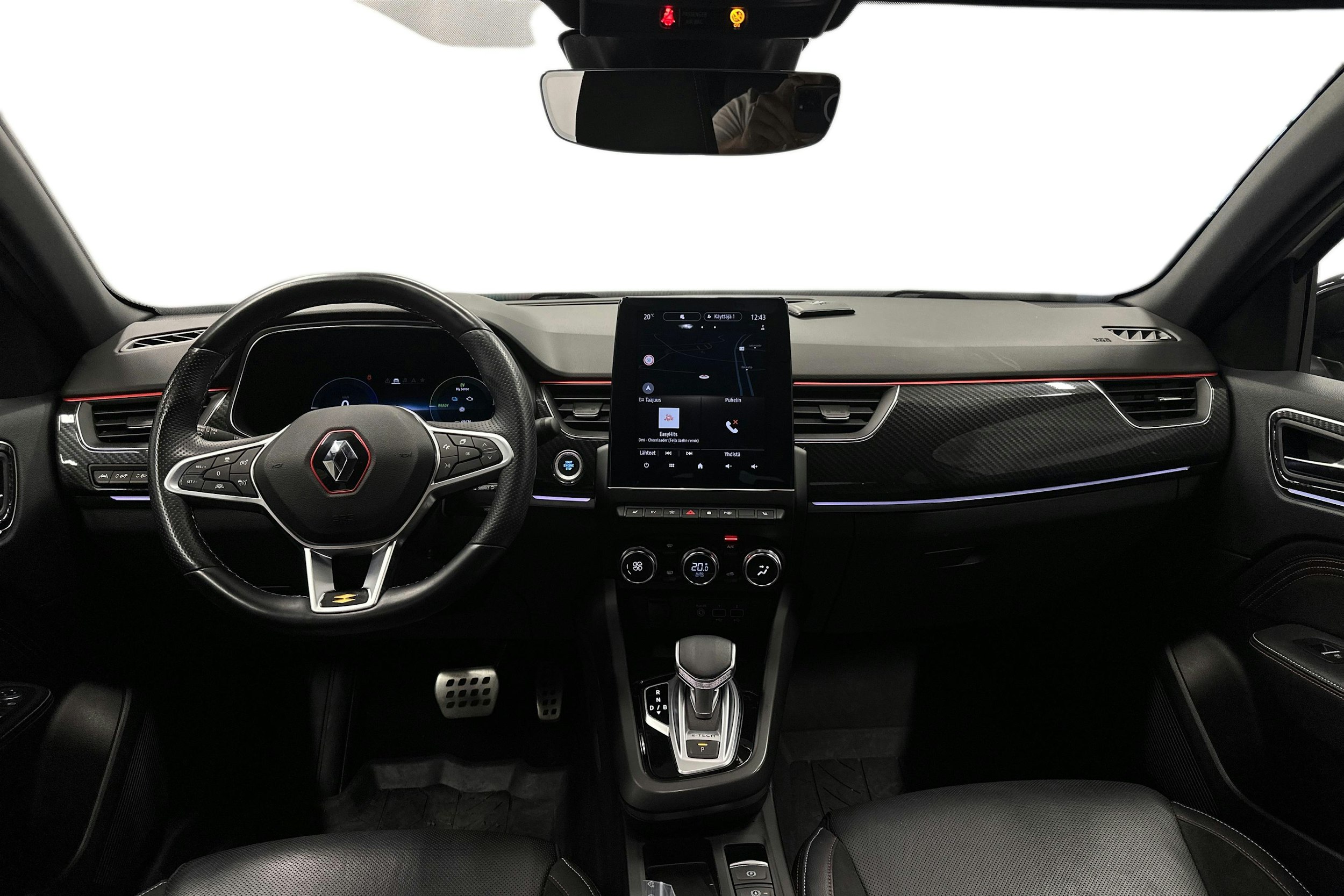 valkoinen Renault Arkana 2022 kuva 9.