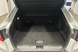 valkoinen Renault Arkana 2022 kuva 30.