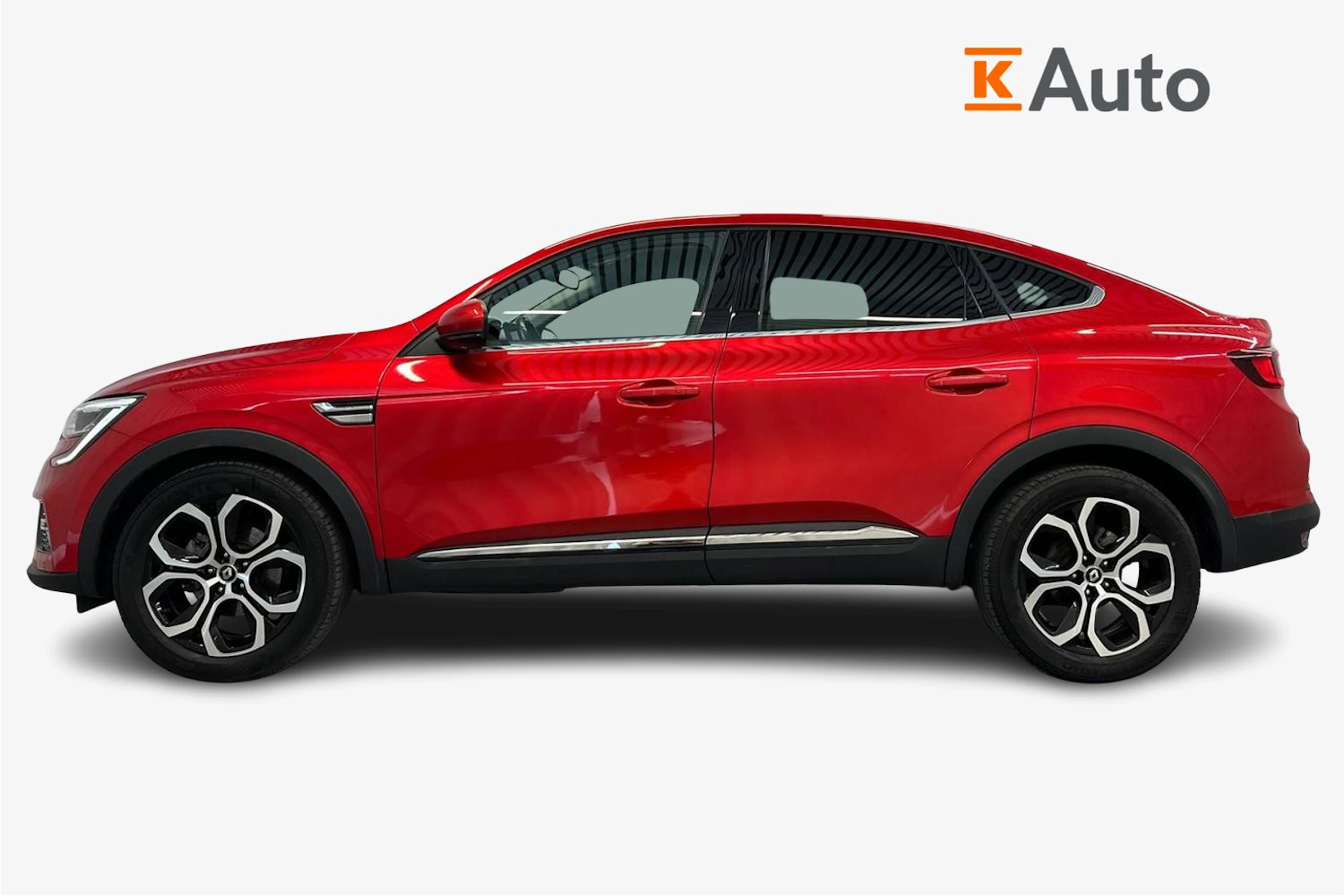 punainen Renault Arkana 2023 kuva 7.