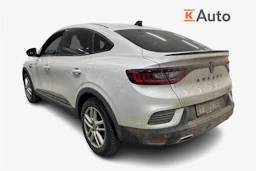 valkoinen Renault Arkana 2023 kuva 2.