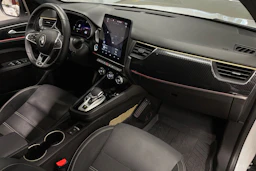 valkoinen Renault Arkana 2023 kuva 26.