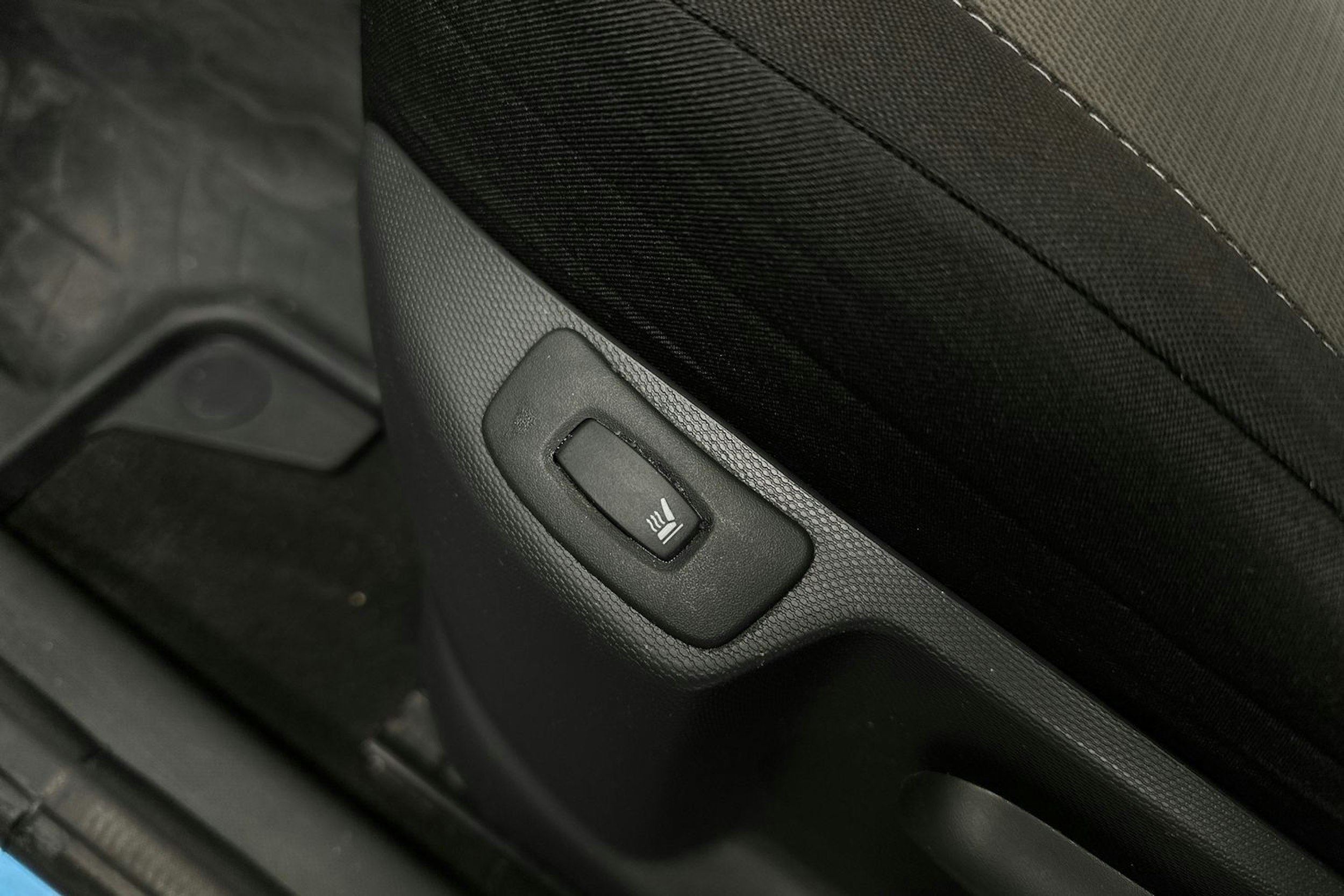 met. sininen Renault Captur 2014 kuva 15.