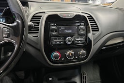 met. sininen Renault Captur 2014 kuva 17.