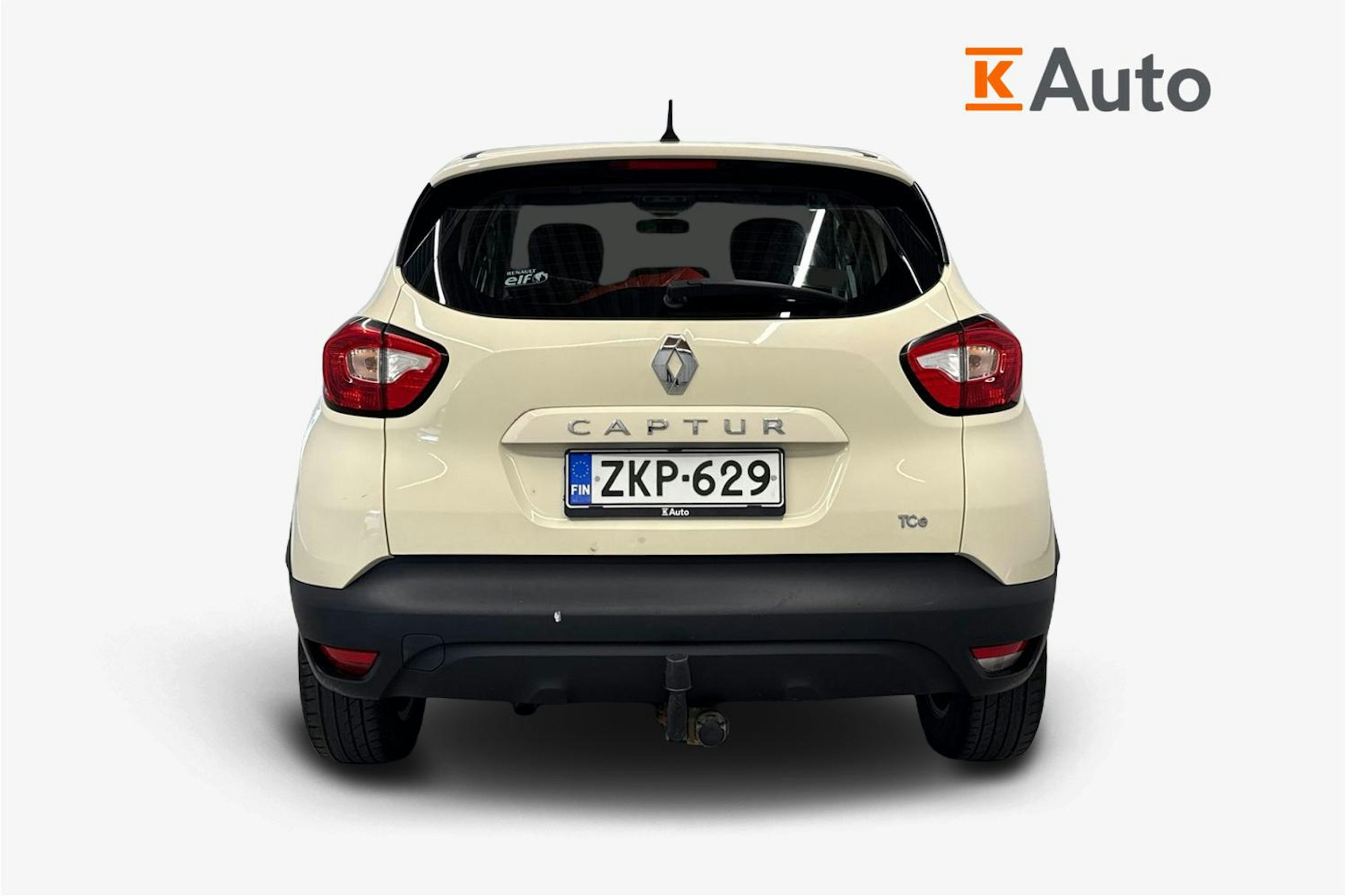 valkoinen Renault Captur 2015 kuva 3.