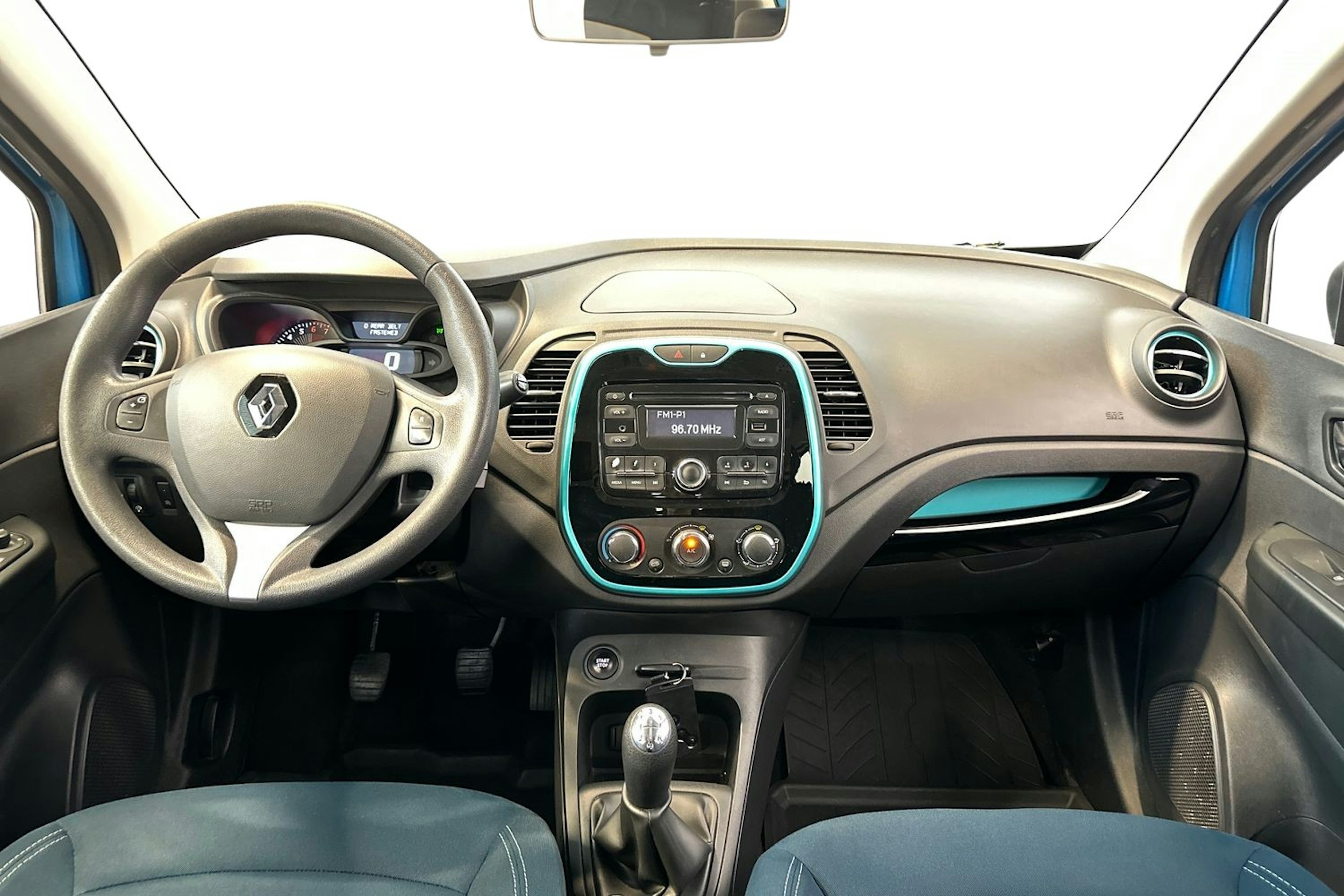 sininen Renault Captur 2016 kuva 9.