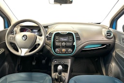sininen Renault Captur 2016 kuva 9.