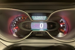 sininen Renault Captur 2018 kuva 16.