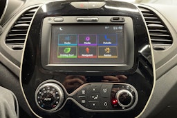 sininen Renault Captur 2018 kuva 17.