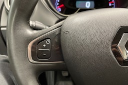 sininen Renault Captur 2018 kuva 23.