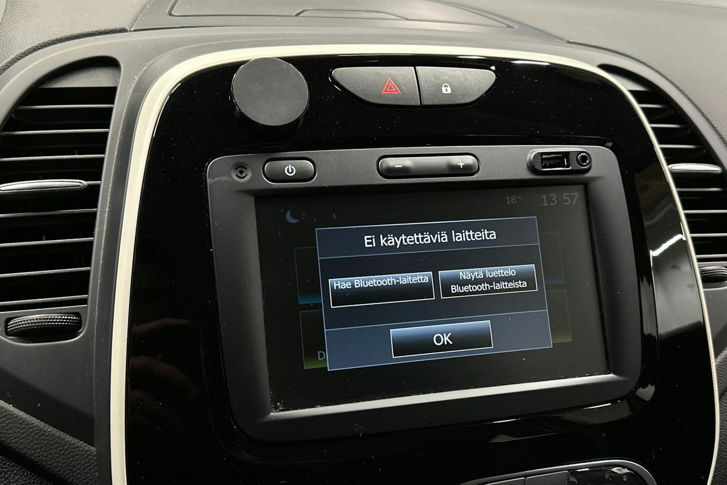 met. sininen Renault Captur 2019 kuva 18.