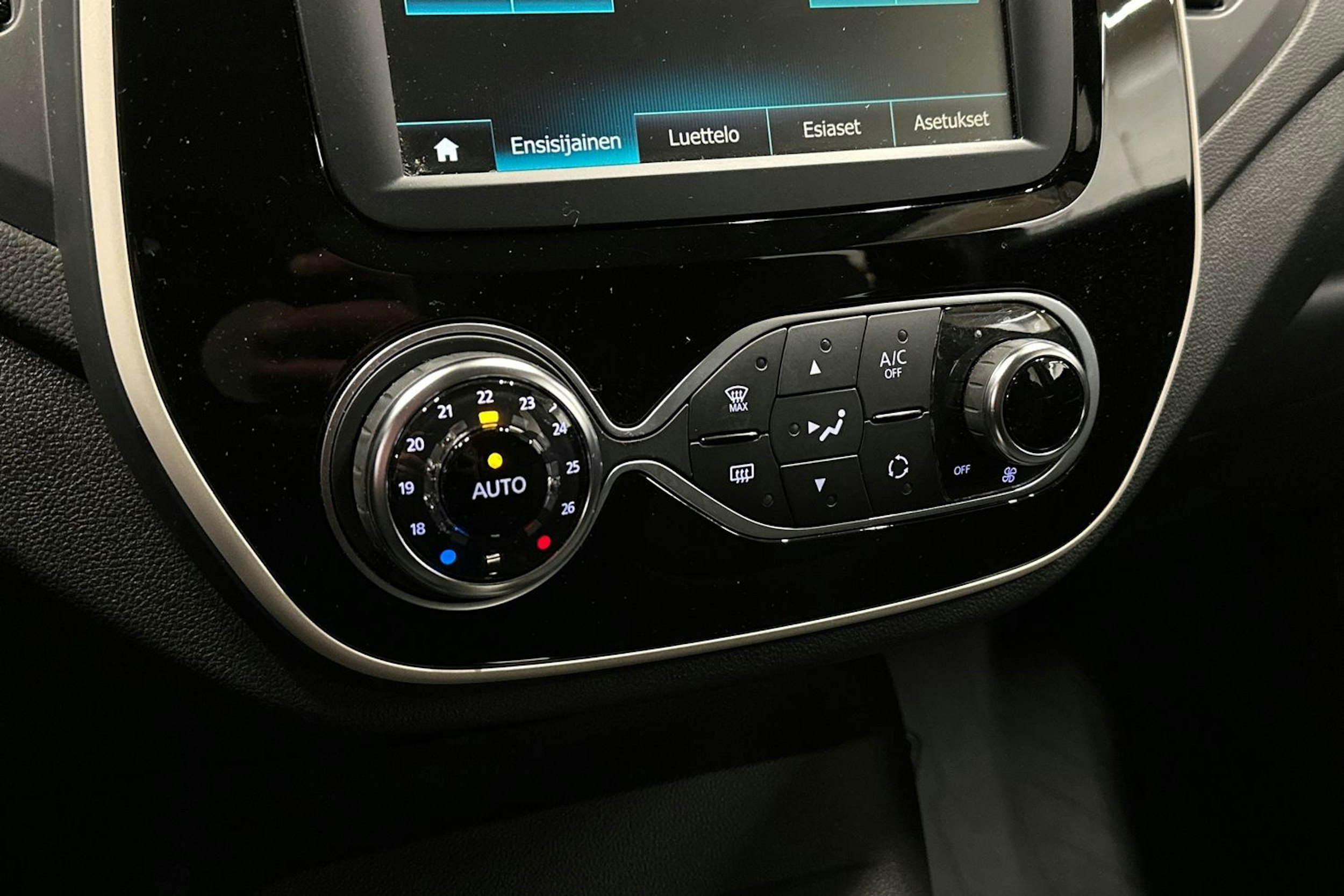 met. sininen Renault Captur 2019 kuva 20.