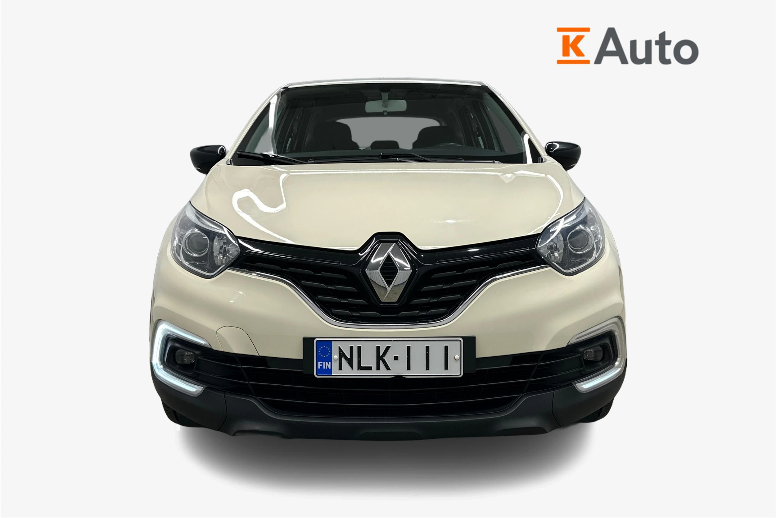 valkoinen Renault Captur 2019 kuva 4.