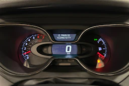 valkoinen Renault Captur 2019 kuva 15.