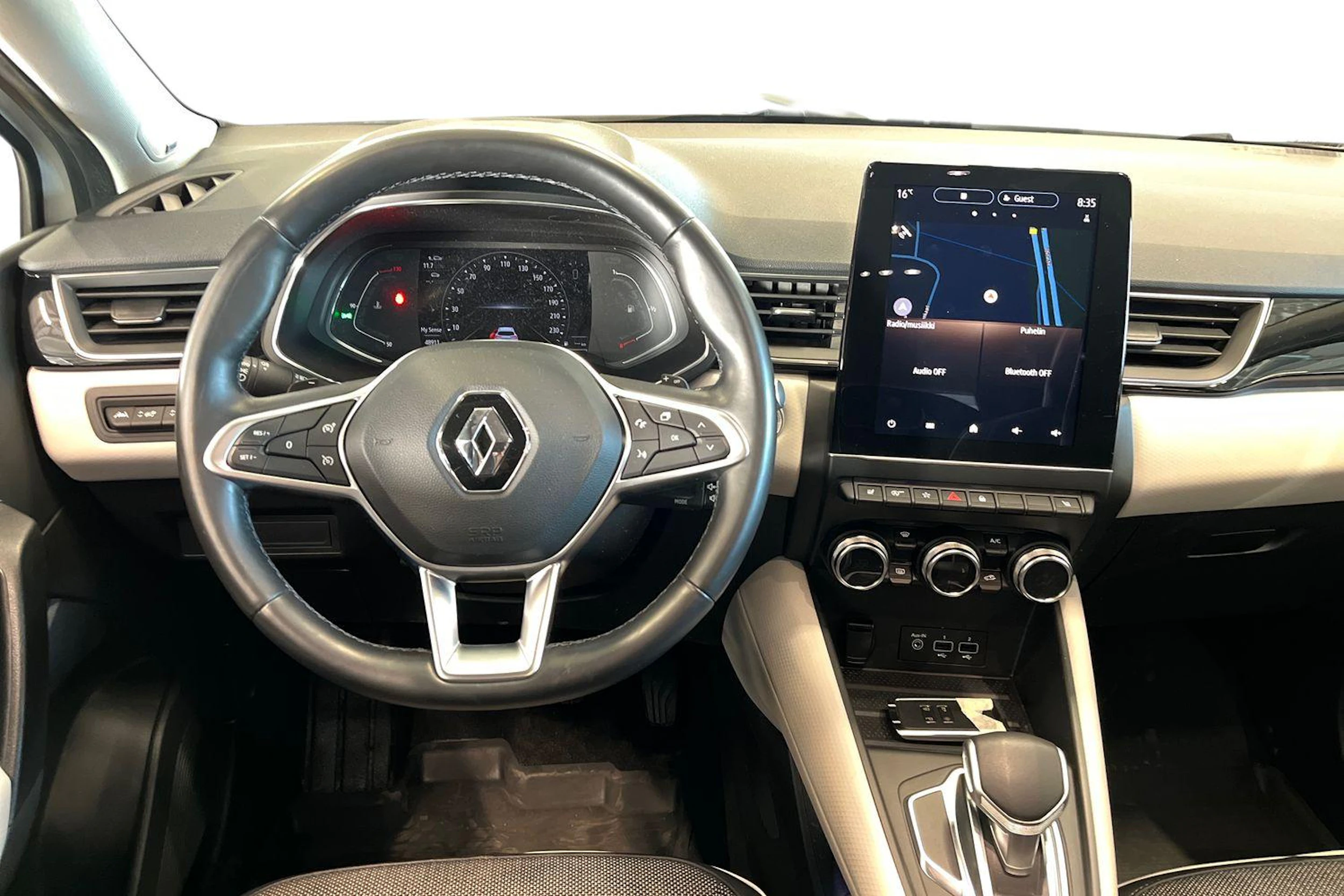 valkoinen Renault Captur 2021 kuva 9.