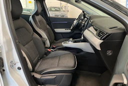 valkoinen Renault Captur 2021 kuva 15.