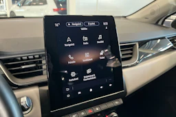 valkoinen Renault Captur 2021 kuva 20.