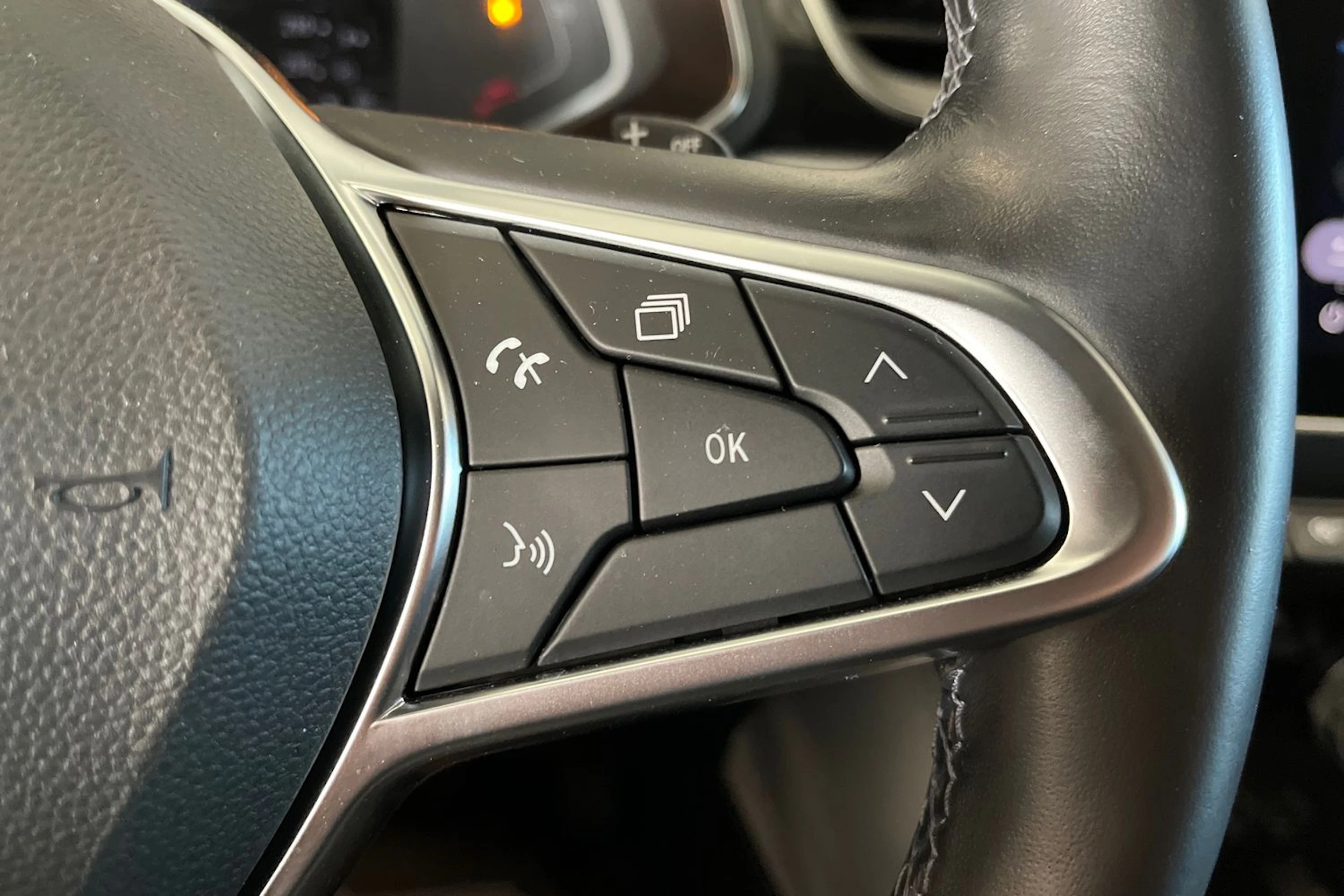 valkoinen Renault Captur 2021 kuva 26.