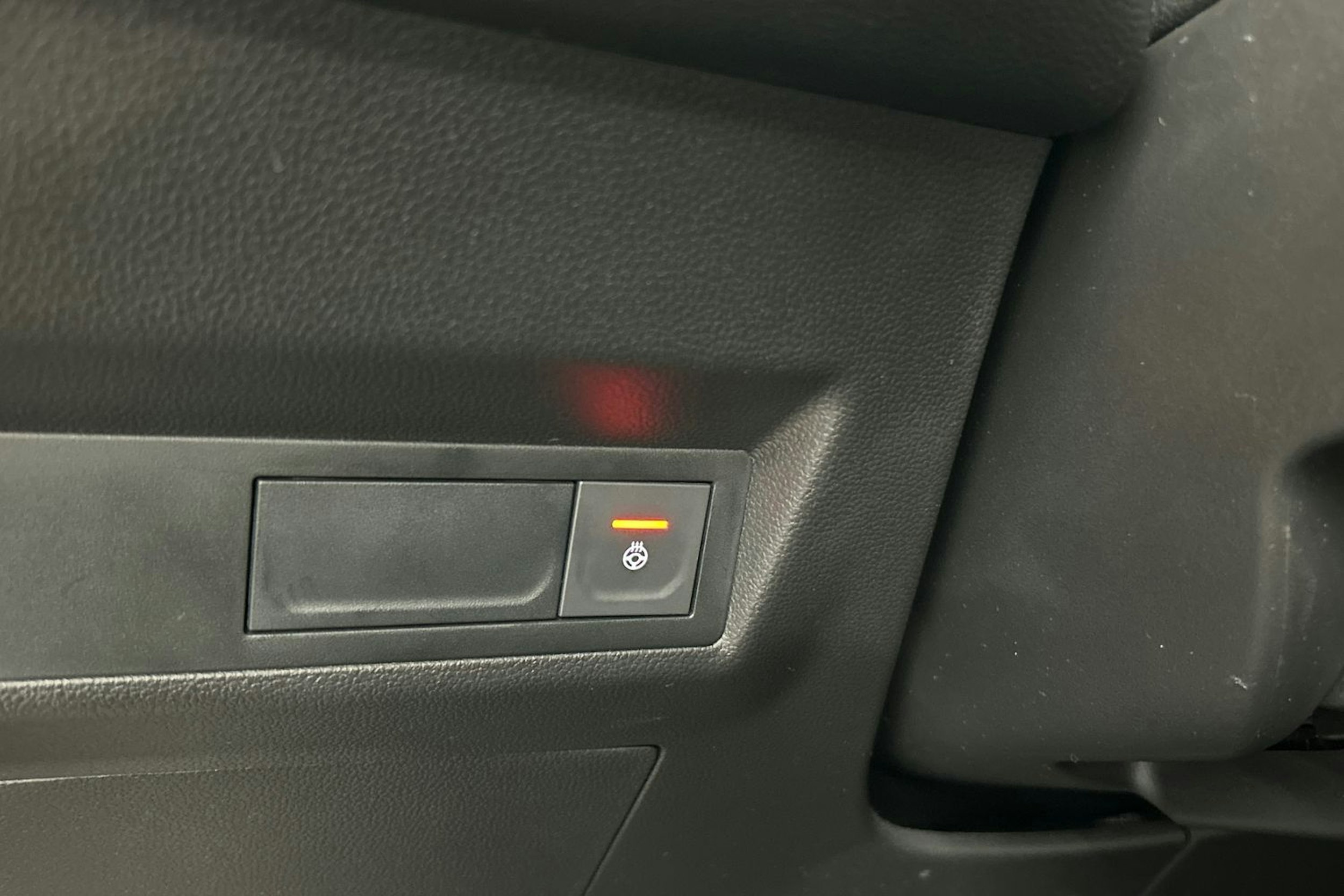 harmaa Renault Captur 2021 kuva 19.