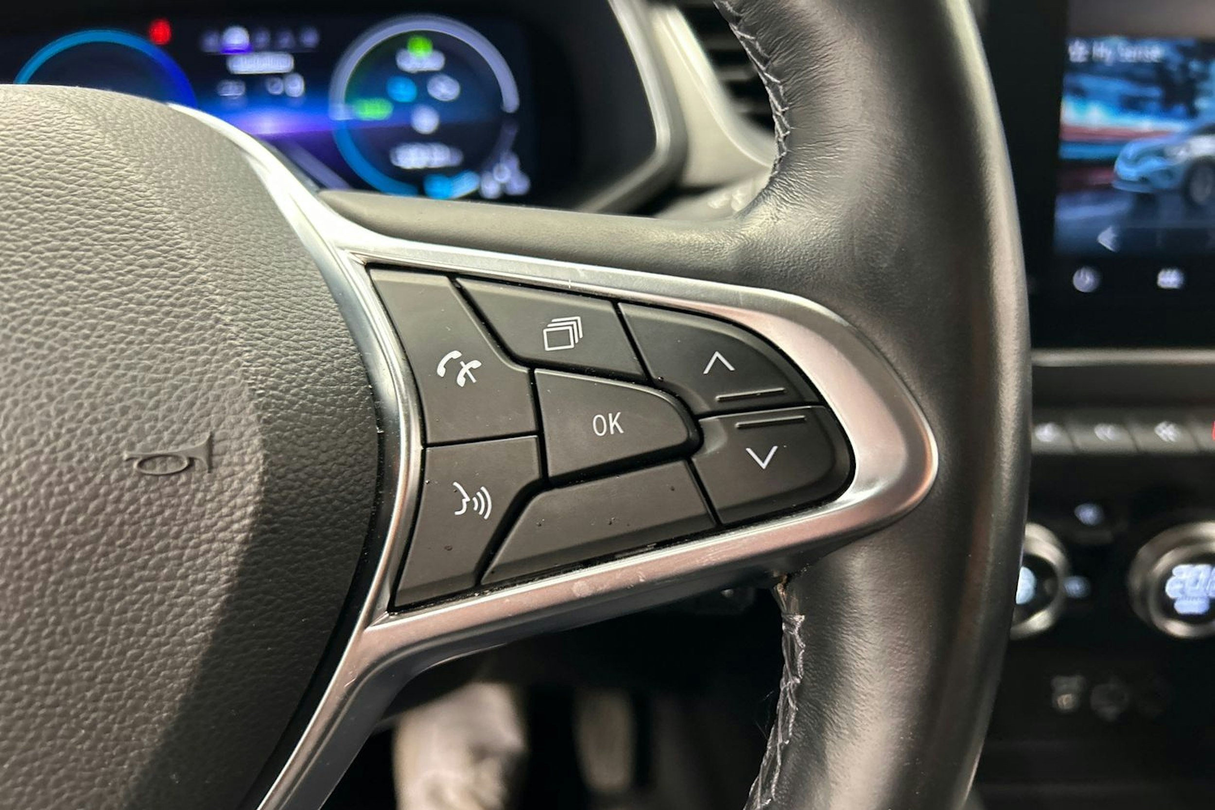 harmaa Renault Captur 2021 kuva 22.