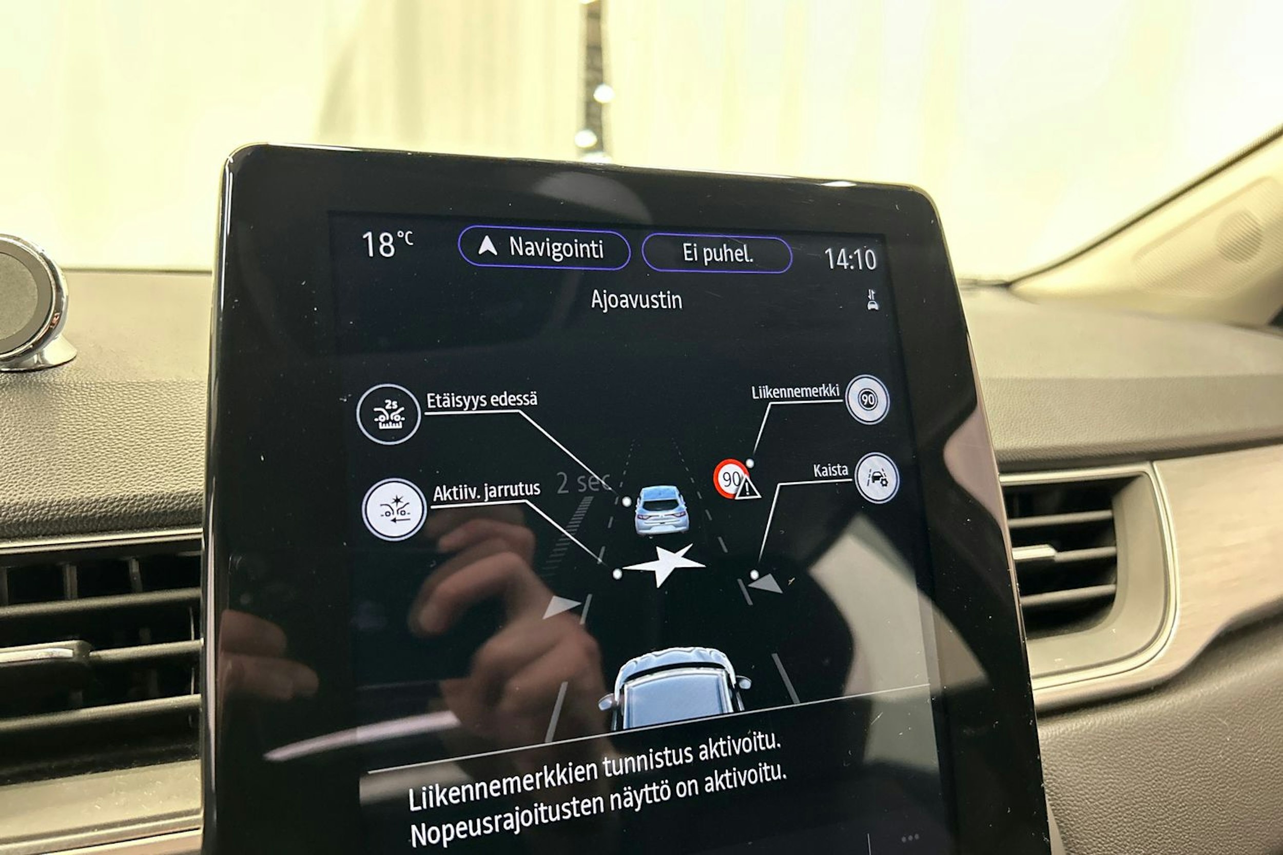 harmaa Renault Captur 2021 kuva 24.