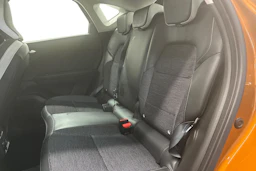 Oranssi Renault Captur 2021 kuva 11.