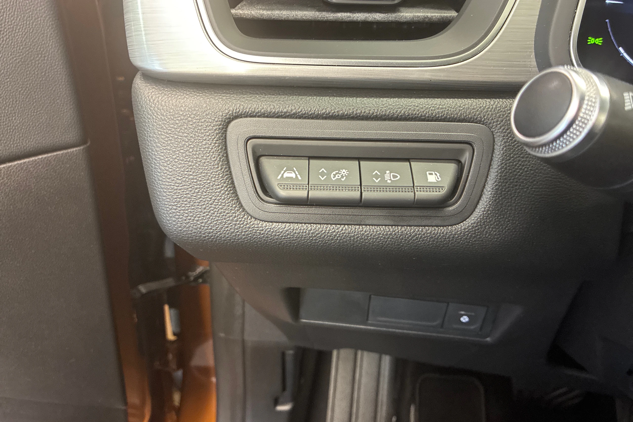 Oranssi Renault Captur 2021 kuva 18.