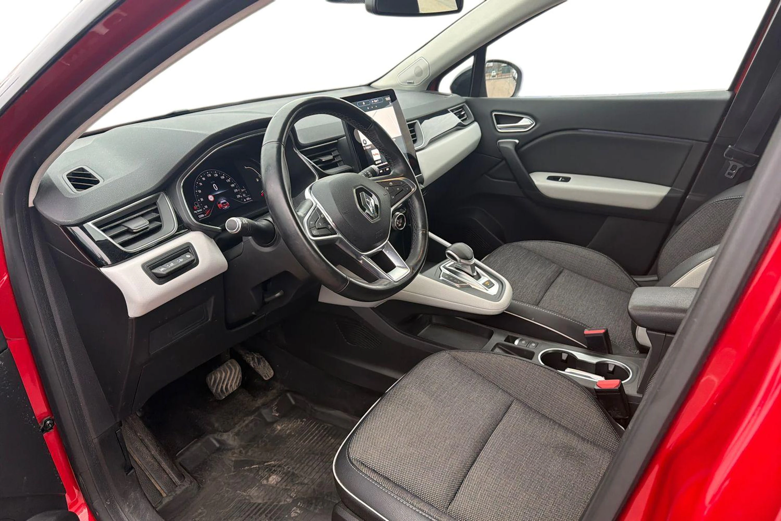 Punainen Renault Captur 2021 kuva 8.