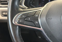 Punainen Renault Captur 2021 kuva 21.
