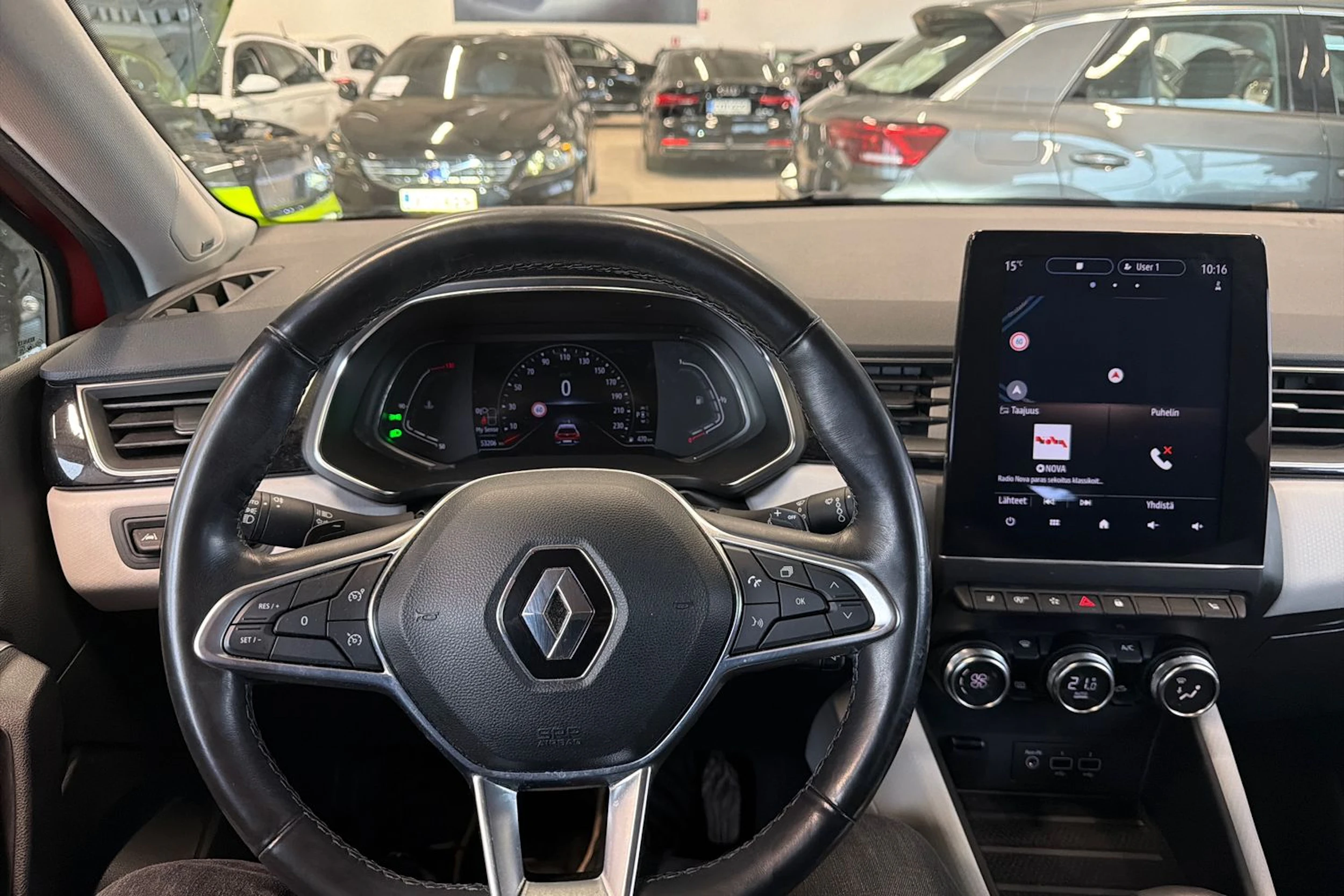 Punainen Renault Captur 2021 kuva 23.