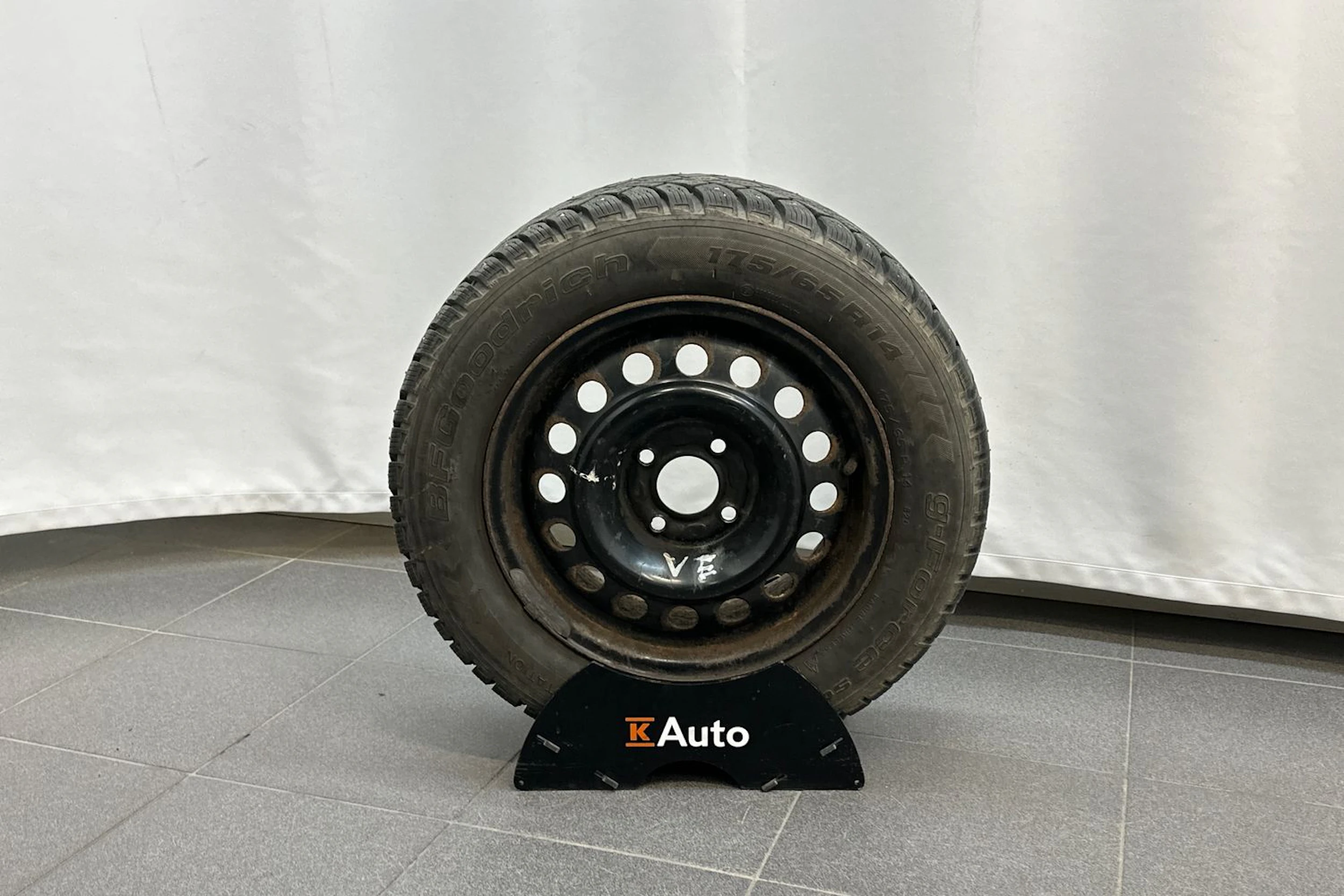 sininen Renault Clio 2002 kuva 28.