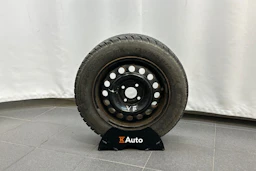 sininen Renault Clio 2002 kuva 28.