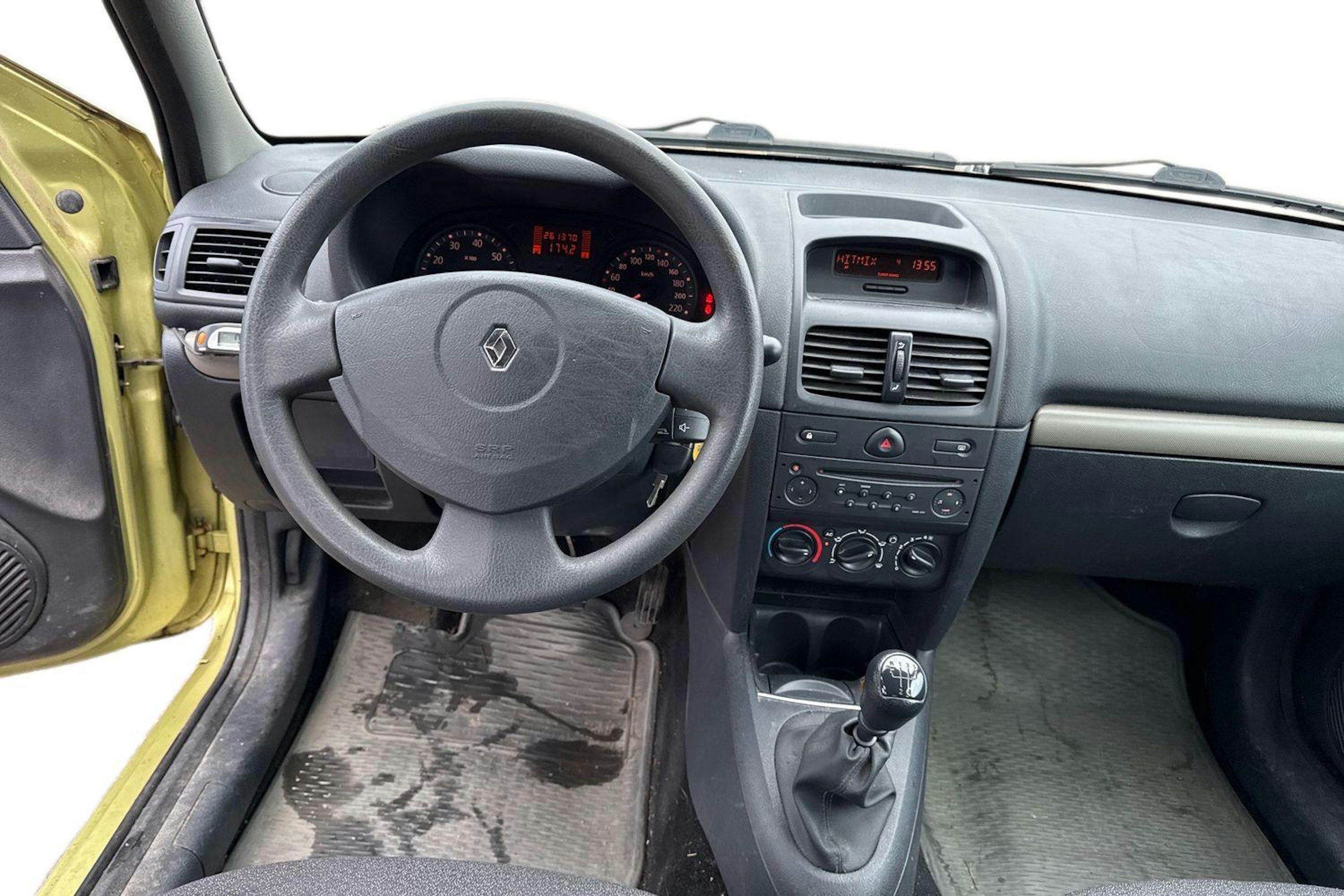 vihreä Renault Clio 2004 kuva 9.