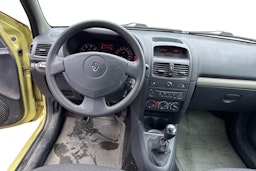 vihreä Renault Clio 2004 kuva 9.