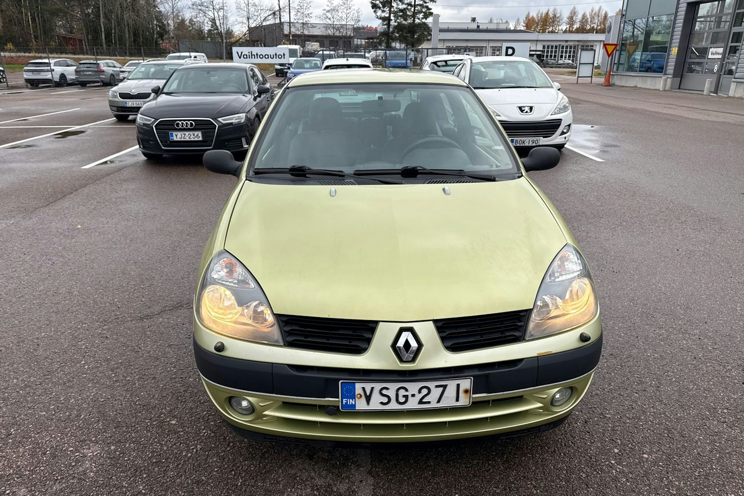 vihreä Renault Clio 2004 kuva 23.