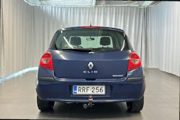 sininen Renault Clio 2006 kuva 6.