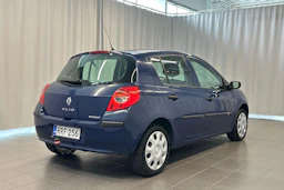 sininen Renault Clio 2006 kuva 7.
